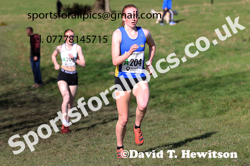 Senior women, 2024 Northern Cross Country Relays, Graves Park, Sheffield.   Photo: David T. Hewitson/Sports for All Pics